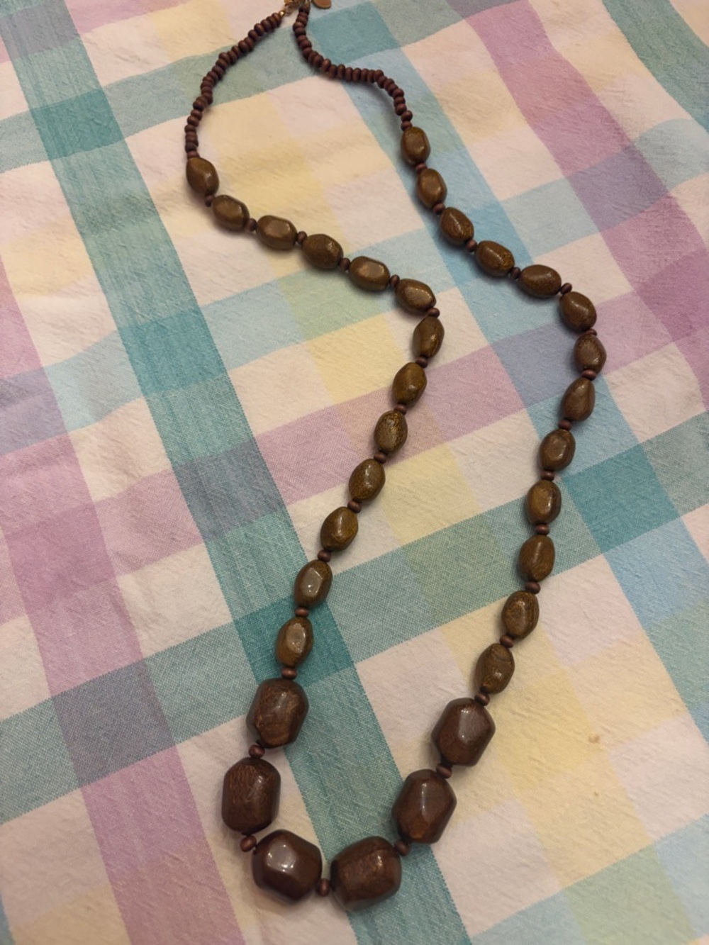 Brooks Brothers Elegant Brown Beaded Necklace - Picture 15 of 15